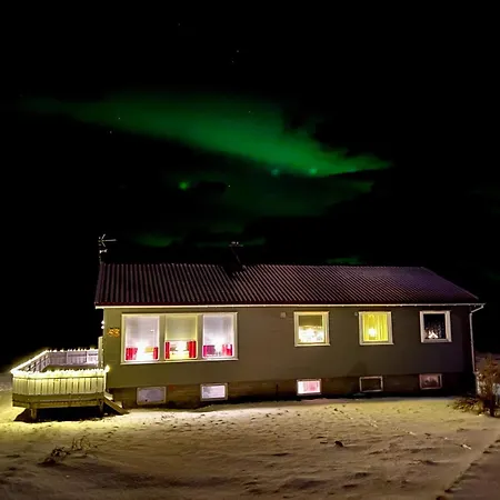 Ferienhaus Strandhus Vaeroy