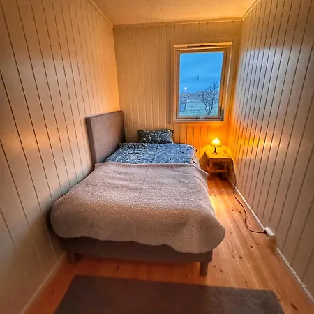 Strandhus Vaeroy