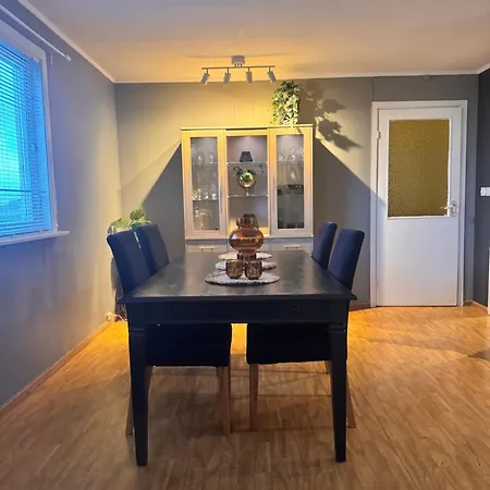 Ferienhaus Strandhus Vaeroy